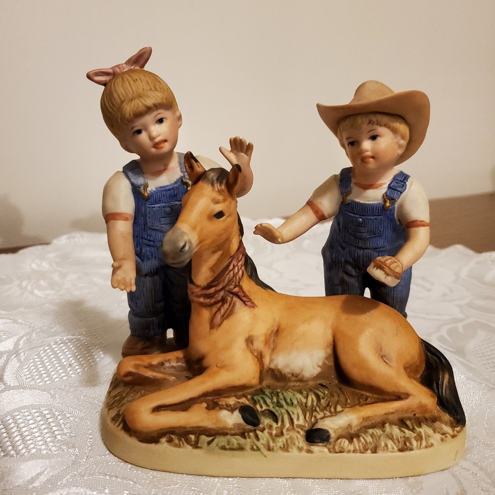 HOME INTERIORS 1985 Denim Days THE NEW COLT #1510 Porcelain Figurine